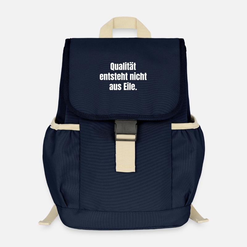 La qualité ne vient pas d’une urgence – Chemise statement - Sac à dos enfant recyclé - bleu marine