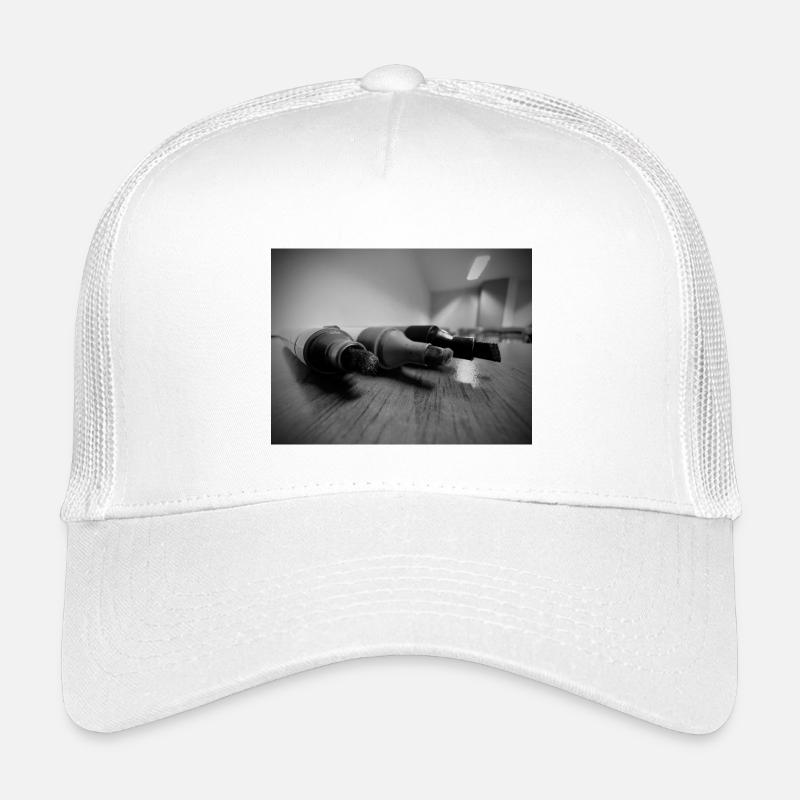 Black and White Brushes Kids’ Trucker Cap