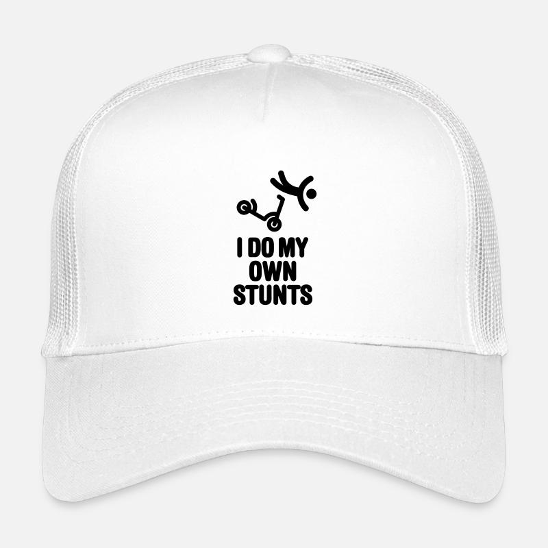 I do my own stunts stunt scooter scootering tricks - Kids’ Trucker Cap - white