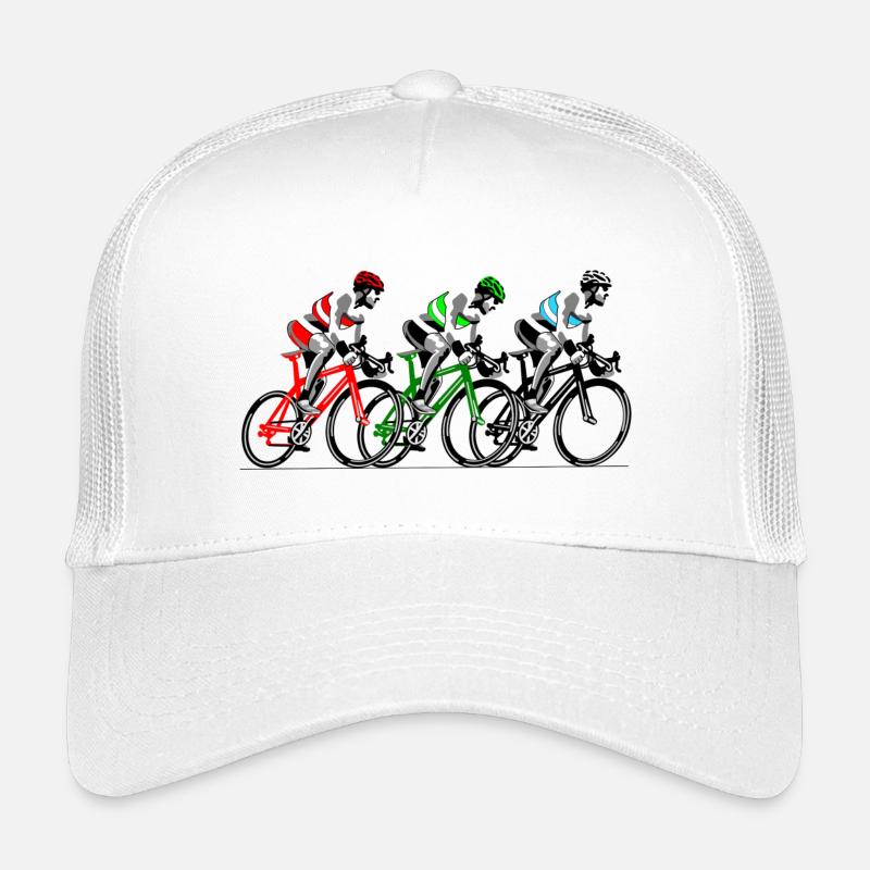 Three cyclists on the move Kids’ Trucker Cap