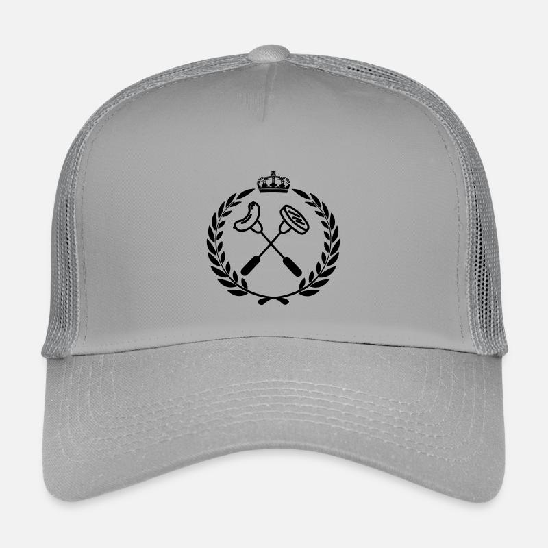 BBQ-Besteck mit Wurst und Hamburger im Lorbeerkranz Kinder Trucker-Cap