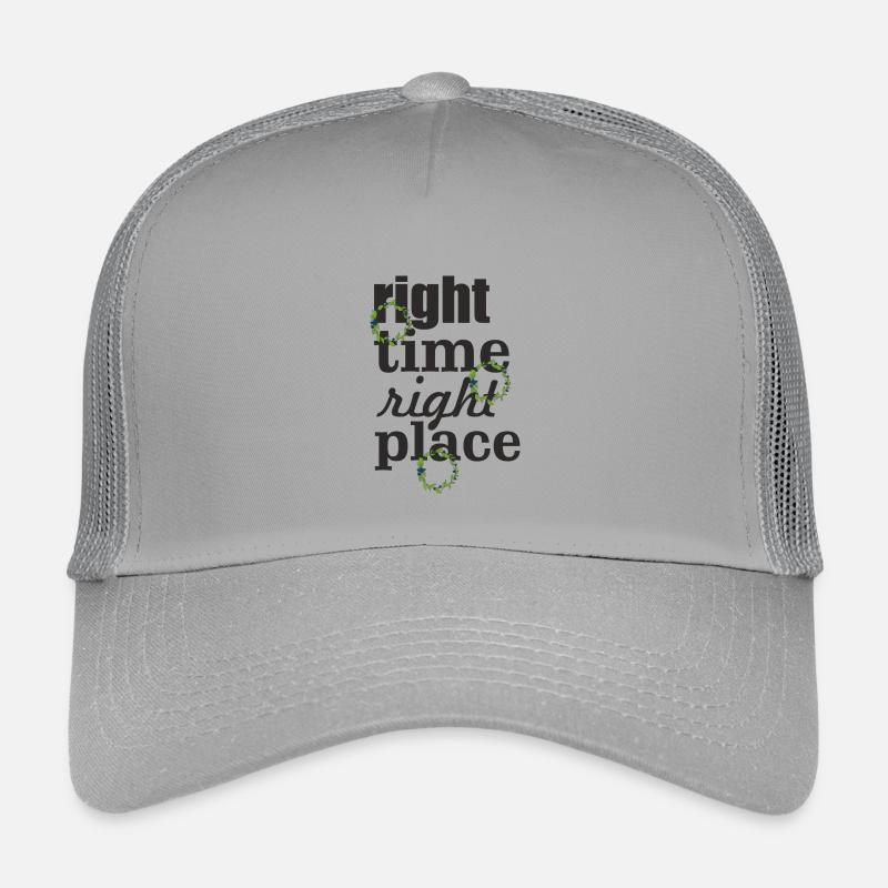 right time right place Kids’ Trucker Cap
