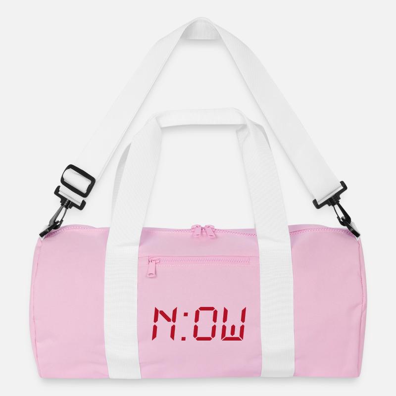 NOW – Typografie Design ohne Hintergrund Recycelte Duffel Bag