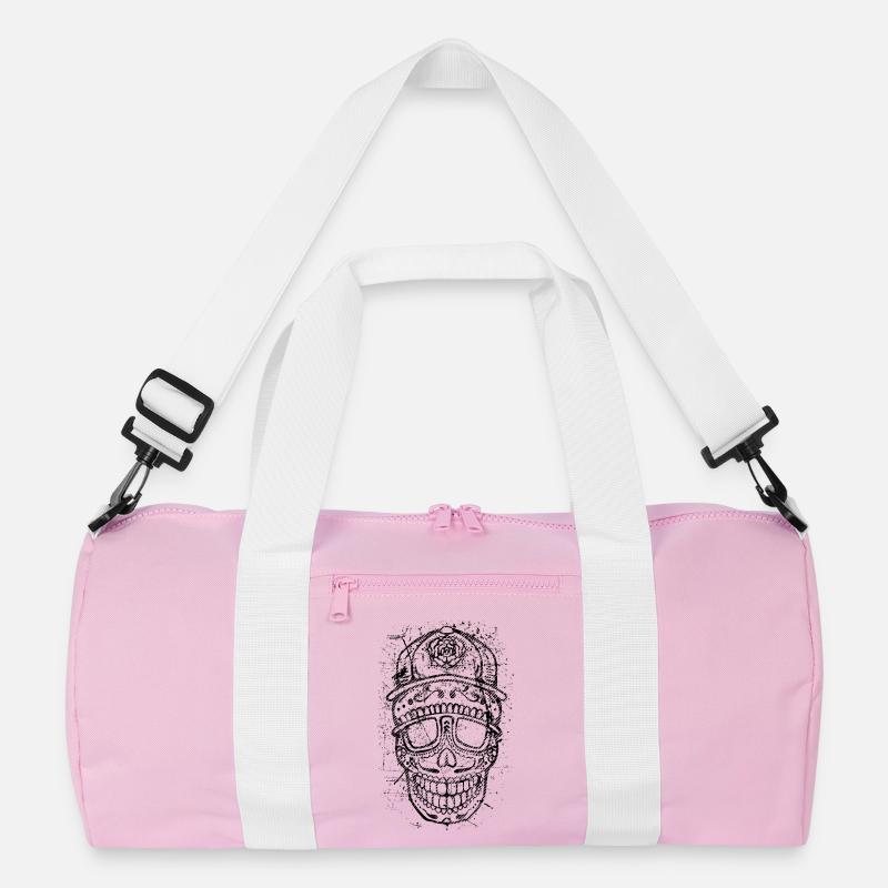 Cool Skull – Bold Distressed Tattoo Style Recycelte Duffel Bag