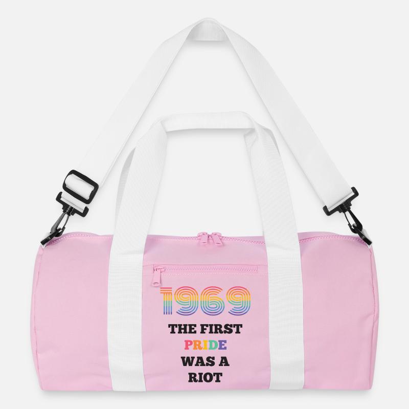 LGBT Pride Month - Die erste Pride war ein Aufruhr Recycelte Duffel Bag