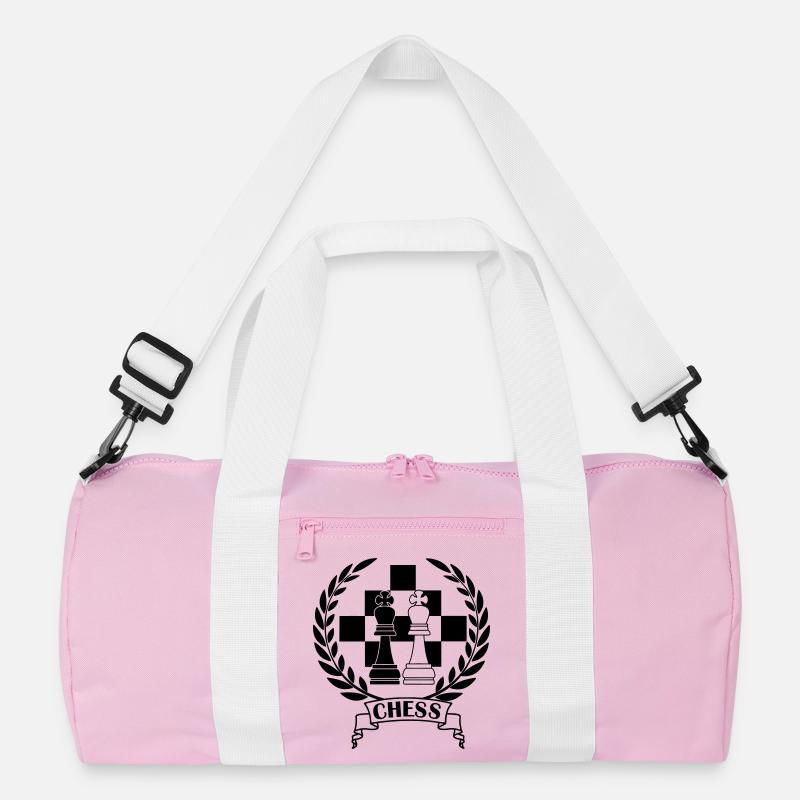 Schachfiguren im Lorbeerkranz mit Text CHESS Recycelte Duffel Bag
