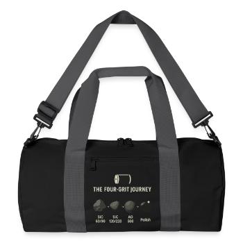 The Four-Grit Journey: Steinpolitur Prozess - Recycelte Duffel Bag - Schwarz/Graphitgrau - Vorne