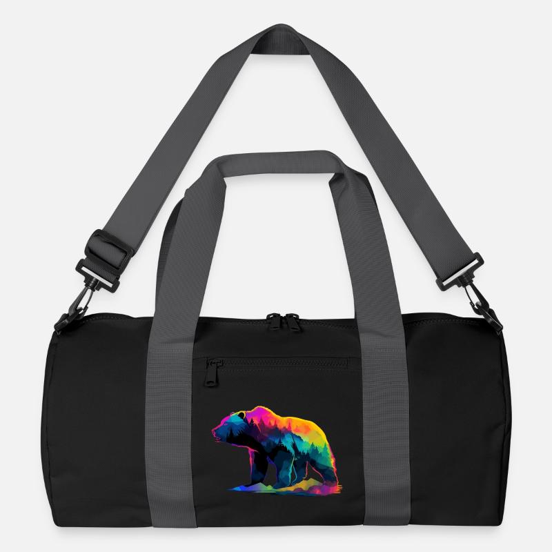 Bär in den Bergen Recycelte Duffel Bag