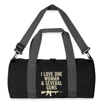 Eine Frau, viele Waffen: Jagdhumor - Recycelte Duffel Bag - Schwarz/Graphitgrau - Vorne
