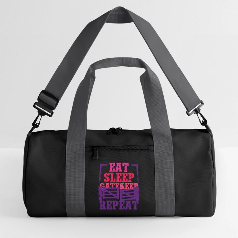 Ehefrau eines Bauern Mutter Eat Sleep Gatekeep Recycelte Duffel Bag