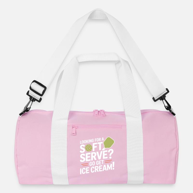 Pickleball Spieler Looking For Soft Serve Dinking Recycelte Duffel Bag