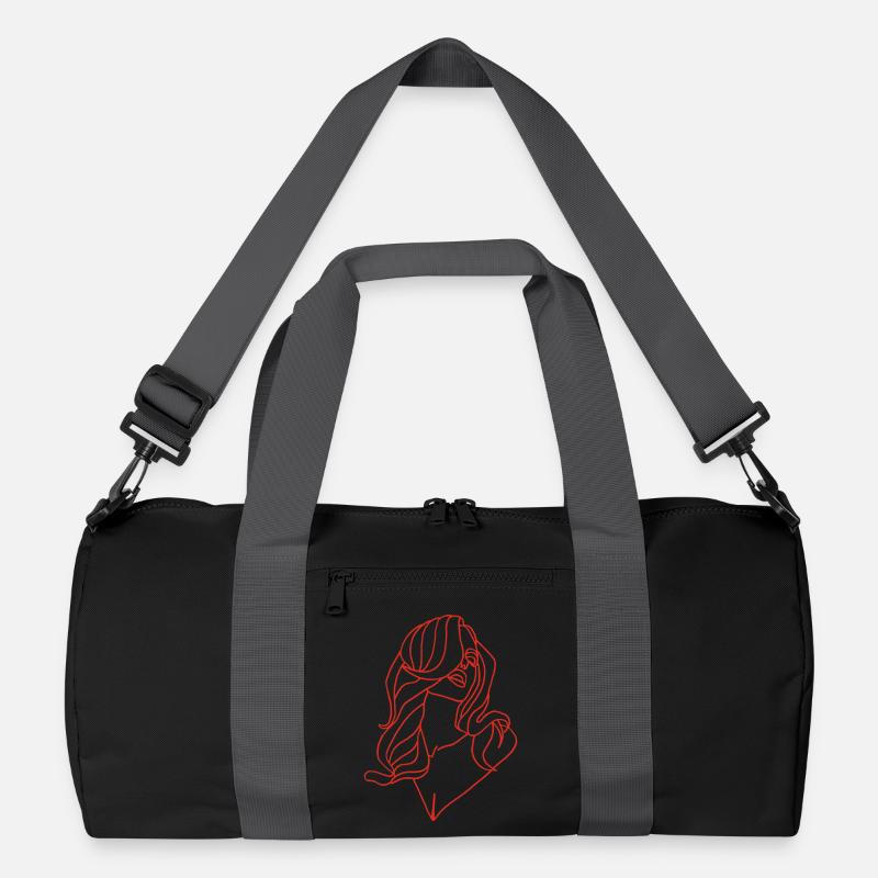 Porträt einer Frau in Rot Recycelte Duffel Bag
