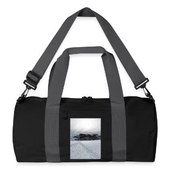 Horizon enneigé sous un soleil pâle - Sac de sport recyclé - noir/gris graphite - Devant