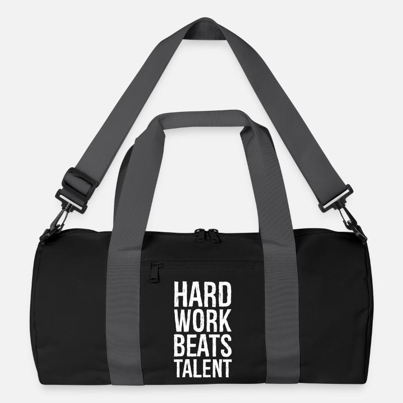 hard work beats talent - Recycelte Duffel Bag - Schwarz/Graphitgrau