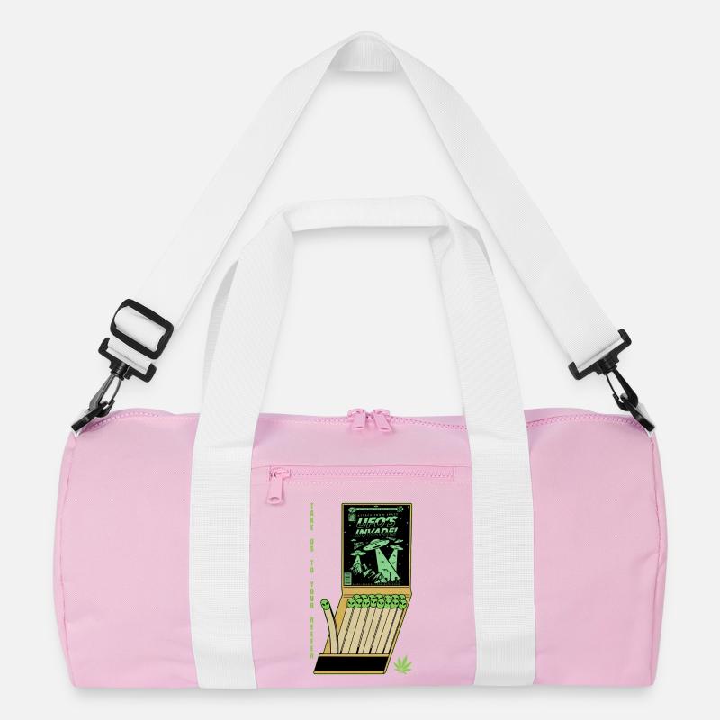 UFO Invasion Vintage Poster Design Recycelte Duffel Bag