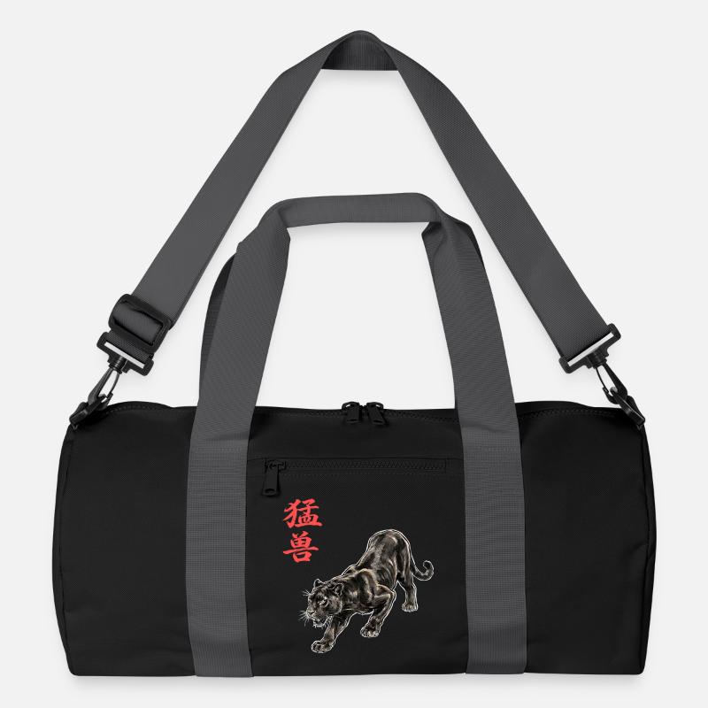 Schwarze Raubkatze Kampfkunst Panther Recycelte Duffel Bag