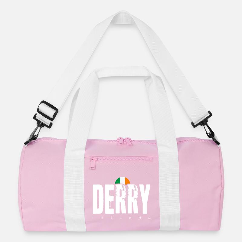 Derry, Irland, Distressed Wordmarke, Recycelte Duffel Bag