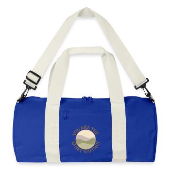 Quiet Within Nature Hills Logo - Recycelte Duffel Bag - Leuchtend Königsblau/Offwhite - Vorne