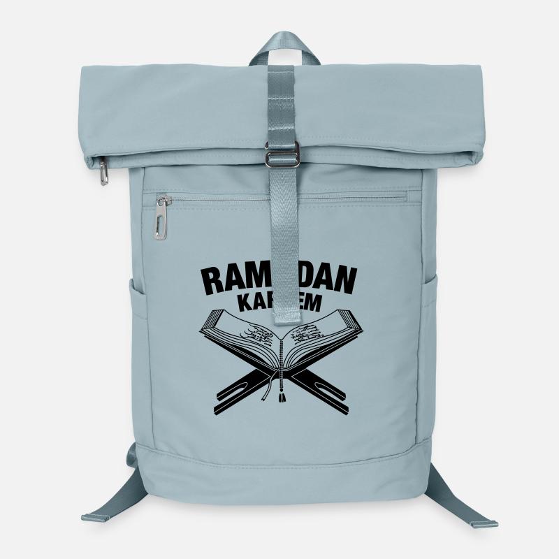 Koran mit dem Text "Ramadan" darüber Laptop-Rucksack 