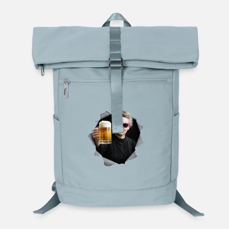 Marie Curie hält ein Bier Laptop-Rucksack 