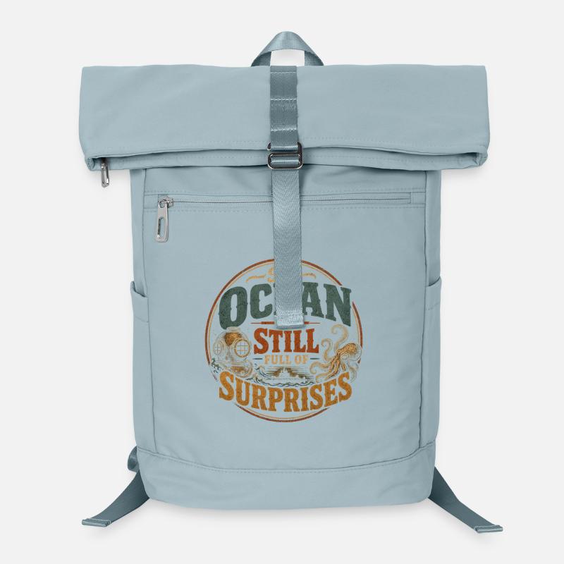 The ocean is full of secrets Laptop Backpack