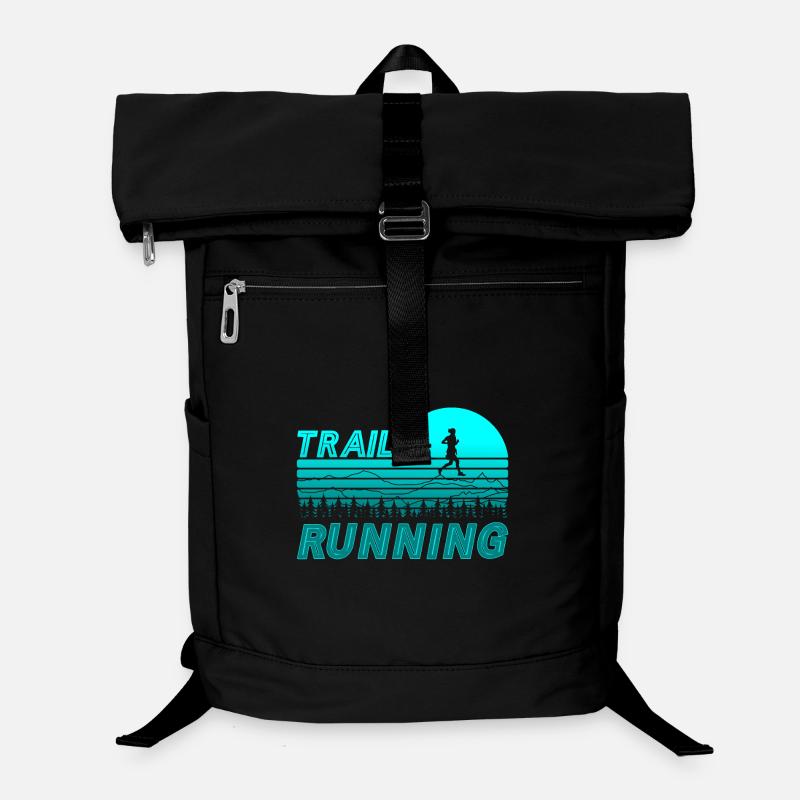 Trail running dans le coucher de soleil bleu avec des montagnes Sac à dos ordinateur