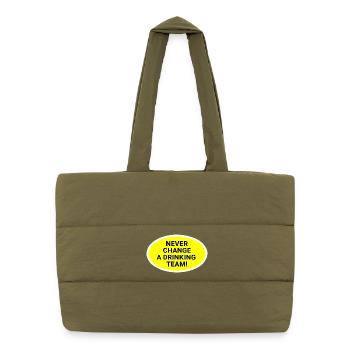 Nie wechsel das Trinkteam - Puffer-Einkaufstasche - safari Green - Vorne