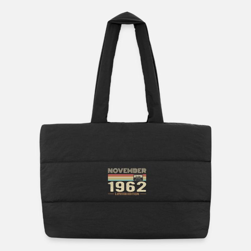 November 1962 Vintage Birthday Retro Tee Sac shopping matelassé
