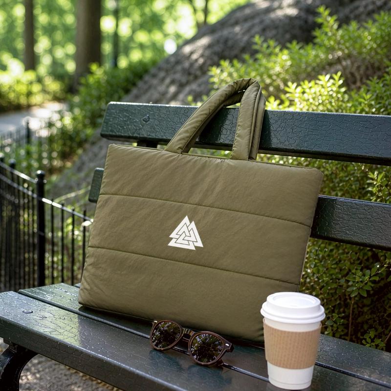 Geometric triangular nesting Puffer Shopping Bag