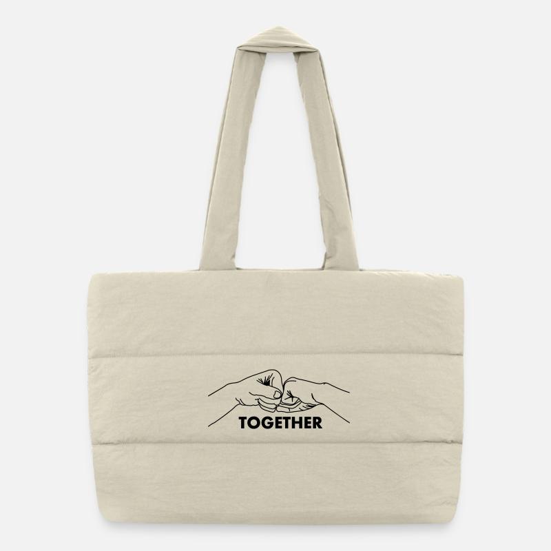 Zusammenarbeit bei Handgesten, Teamarbeit mit Text Puffer-Einkaufstasche