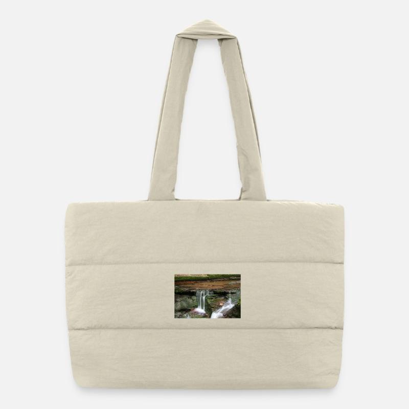 MONBACH DANS LE NORD DE LA FORÊT-NOIRE Sac shopping matelassé
