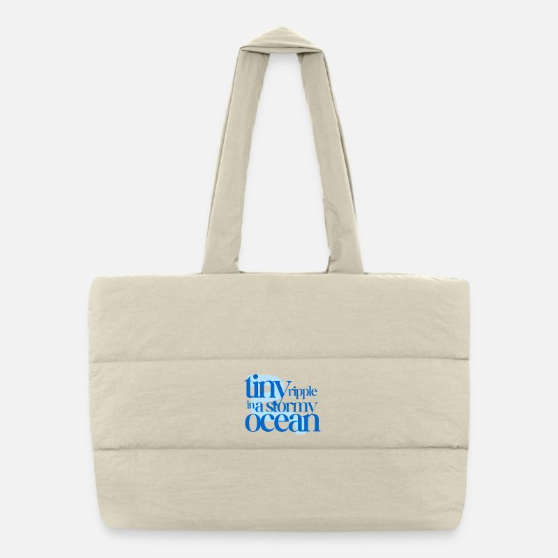 Tiny ripple in a stormy ocean (blue background) - Puffer Shopping Bag - natural