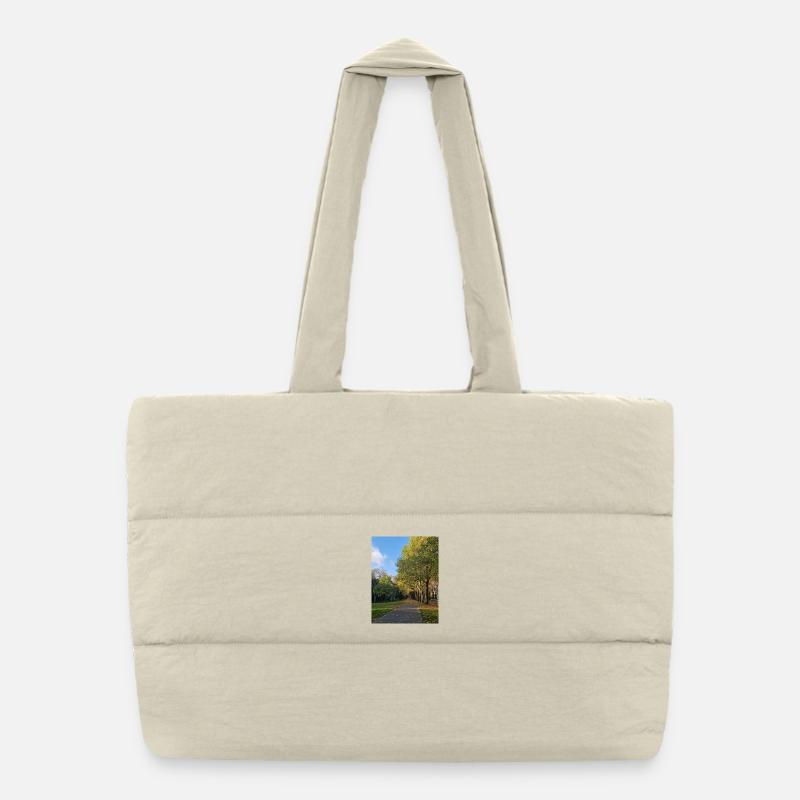 Autumn path through Lauballee - Puffer Shopping Bag - natural