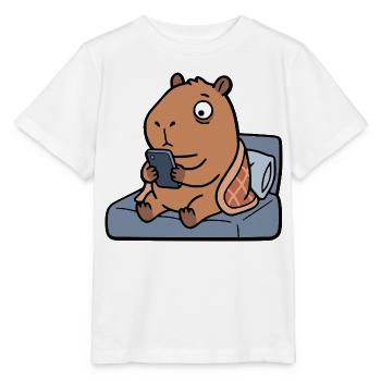 Müde, süße Capybara spielt vor dem Schlafengehen am Handy - Stanley/Stella Kinder T-Shirt MINI CREATOR  - Weiß - Vorne - Maike (125cm)