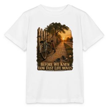 Bevor wir wussten, wie schnell das Leben vorangeht - Stanley/Stella Kinder T-Shirt MINI CREATOR  - Weiß - Vorne - Maike (125cm)