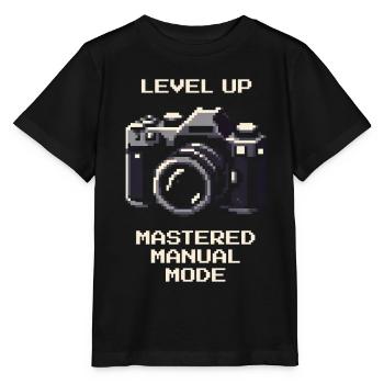 Level Up | Manual mode mastered, ISO aperture - Stanley/Stella MINI CREATOR Kids’ T-Shirt - black - Front - Mikhail (115cm)