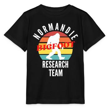 NORMANDIE BIGFOOT RESEARCH TEAM - T-shirt bio MINI CREATOR Stanley/Stella Enfant - noir - Devant - Mikhail (115cm)