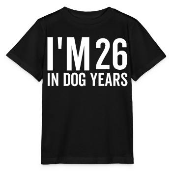J’ai 26 ans dans Dog Years - T-shirt bio MINI CREATOR Stanley/Stella Enfant - noir - Devant - Mikhail (115cm)