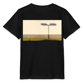 Der Schatten der Straßenlaterne an der Fassade - Stanley/Stella Kinder T-Shirt MINI CREATOR  - Schwarz - Vorne - Mikhail (115cm)