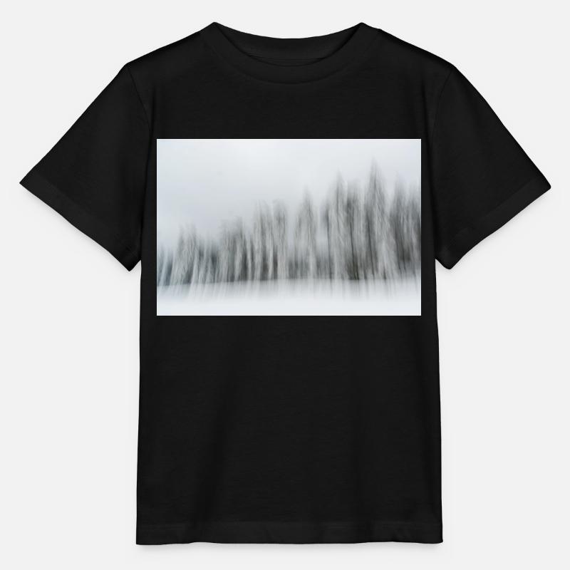 Une rangée de conifères enneigés dans un paysage hivernal en m - T-shirt bio MINI CREATOR Stanley/Stella Enfant - noir