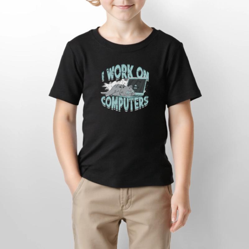 I WORK ON COMPUTERS - Cat and Computers - Tech Stanley/Stella MINI CREATOR Kids’ T-Shirt