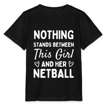 Nichts steht zwischen diesem Mädchen und ihrem Netzball. - Stanley/Stella Kinder T-Shirt MINI CREATOR  - Schwarz - Vorne - Mikhail (115cm)