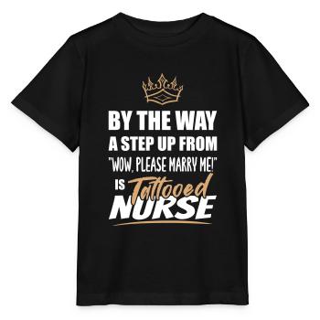 Tattooed nurse is the most attractive - Stanley/Stella MINI CREATOR Kids’ T-Shirt - black - Front - Mikhail (115cm)