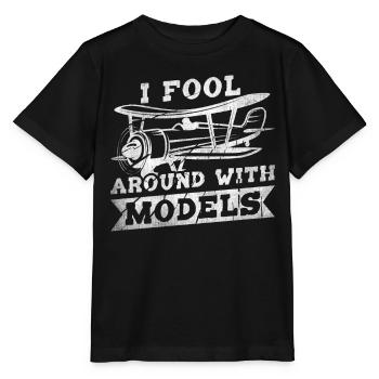 Je m’amuse avec des modèles réduits d’avion - T-shirt bio MINI CREATOR Stanley/Stella Enfant - noir - Devant - Mikhail (115cm)