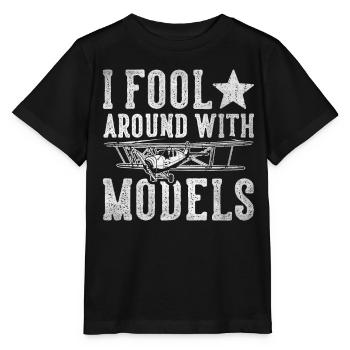 Je m’amuse avec des modèles réduits d’avion - T-shirt bio MINI CREATOR Stanley/Stella Enfant - noir - Devant - Mikhail (115cm)