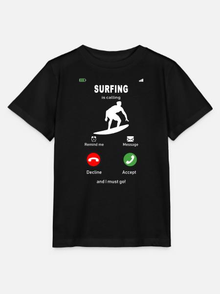 surfing is calling - Stanley/Stella Kinder T-Shirt MINI CREATOR - Schwarz