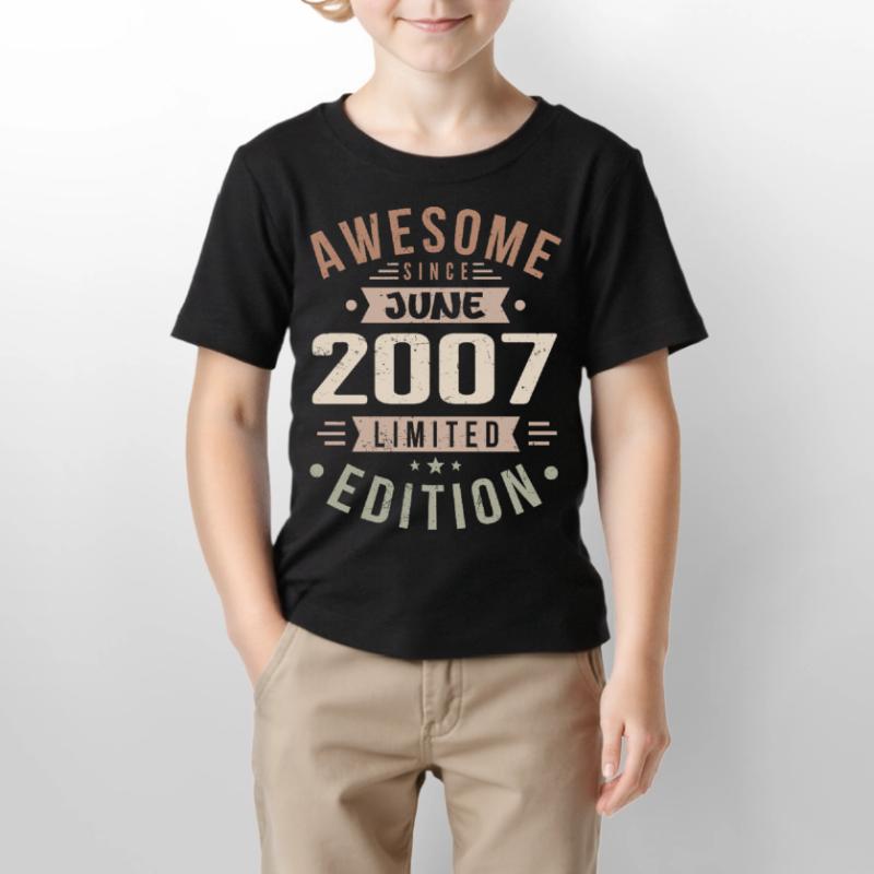 Juni 2007 Geburtstag Juni 2007 Geschenk Juni 2007 Stanley/Stella Kinder T-Shirt MINI CREATOR 