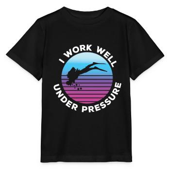 Swimmers Swimming 50 meters track Breaststroke - Stanley/Stella MINI CREATOR Kids’ T-Shirt - black - Front - Mikhail (115cm)