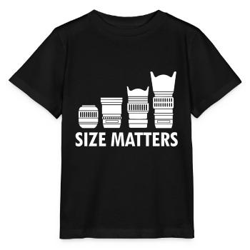 Fotografie Lustiges Size Matters Objektiv Geschenk - Stanley/Stella Kinder T-Shirt MINI CREATOR  - Schwarz - Vorne - Mikhail (115cm)