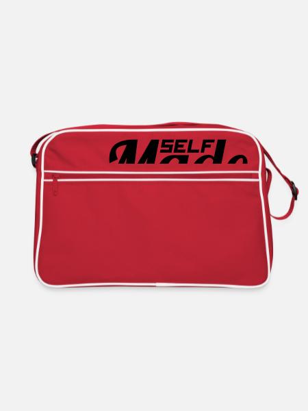 text successful shield logo rich self made man m - Retro Bag - red/white - Front